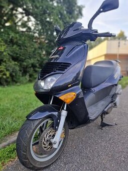 Skútr 125ccm Aprilia Leonardo 9kw 24 500 km - 4