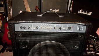 Baskytarové kombo Laney BC250 - 4