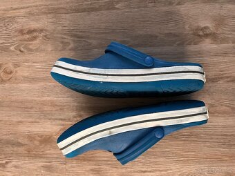 Crocs 10/12 - 4