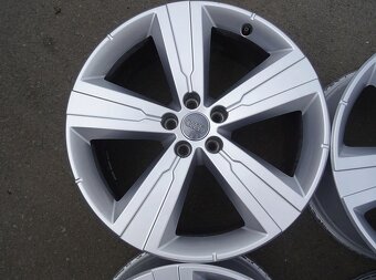 Alu disky originál Audi 20", 5x112, ET 28, šíře 8J - 4