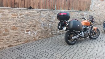 Honda Hornet - 4
