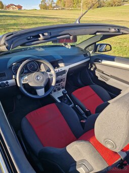 Opel Astra H TwinTop - Kabriolet - 4