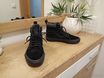 Vans tenisky vel. 38 unisex kožené nové - 4