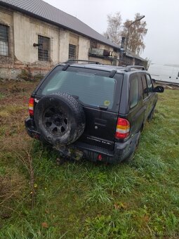 Opel Frontera na díly - 4