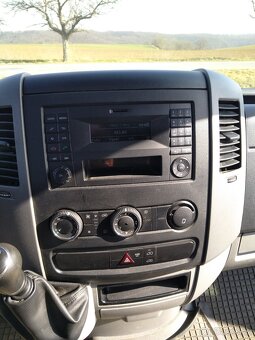 VW crafter 2017 103kw klima 1. Majitel - 4