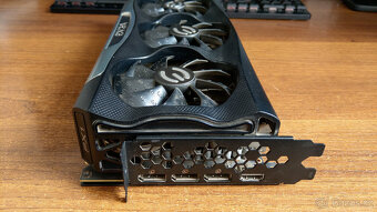 EVGA GeForce RTX 3090 FTW3 ULTRA GAMING 24 GB - 4