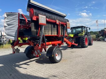 Shrnovač pásový KUHN  Merge Maxx 950 - 4