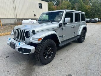 Jeep Wrangler Sahara 4xe 2023 – hybrid s výkonem 2.0 - 4