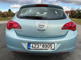 Opel Astra 1.6l + LPG, r.v. 2010 - 4