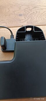 Nabíjecí stanice k vysavači ETA - 4