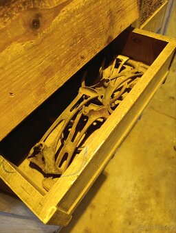 Velká šatní skříň - 4