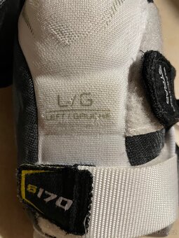 Hokejová výstroj - 4