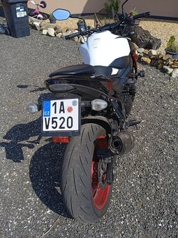 Suzuki GSX-S 750 - 4