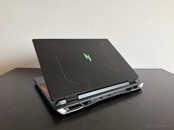 Herní notebook Acer Nitro 16 - 4