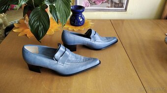 PĚKNÝ KOČÁREK S PANENKOU A JINÉ NOVÉ. - 4