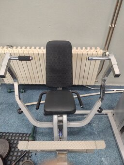 Posilovací stroj - 4