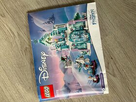LEGO® Disney 43172 Elsa a její kouzelný ledový palác - 4