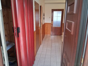 Prodej rodinného domu 4 + 1 se zahradou - 4