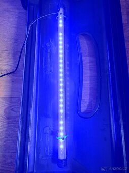 Nabízím kryt s led světlem 15 W - 4
