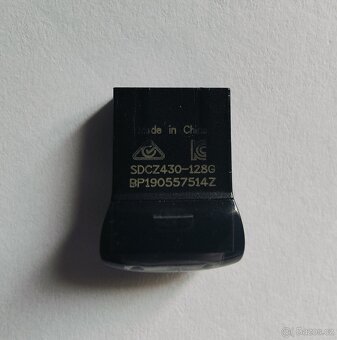 USB Flash disky - 4