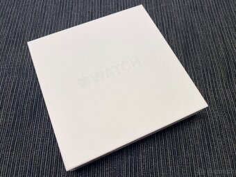 NOVÉ Apple Watch Series 5 44mm Silver GPS - 4