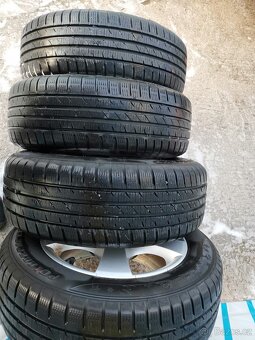 Alu kola na Škoda Fabia originál 185/60 R14 - 4