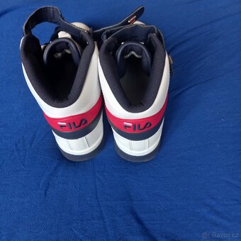 FILA 42 - 4