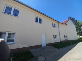 Pronájem bytu 1+kk - 4