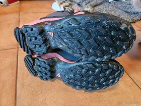 Kotníkové pohorky Adidas Terrex GTX vel. 37 - 4