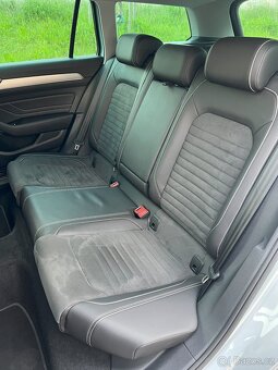 VW Passat Variant B8 Elegance 2.0 TDI DSG, v zaruke - 4