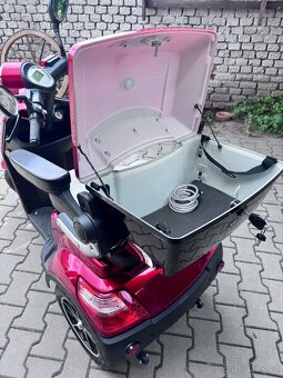 Elektrická tříkolka pro seniory Selvo 31000 - 4