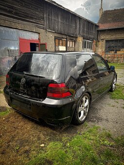 VW GOLF IV 2.3 V5 110 kW AGZ - 4