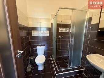 Pronájem prostor 40 m2, u místeckého náměstí U Staré pošty, - 4