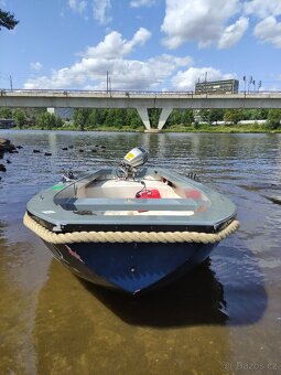 Motorový člun 3,6 m + Honda 5 HP - 4