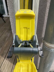 Lyže VöLKL V31 včetně vázání za hubičku - 4