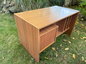 Kancelářský stůl se šuplíky - 4