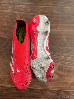 Kopačky Adidas Predator Laceless FG/MG vel.40 - 4