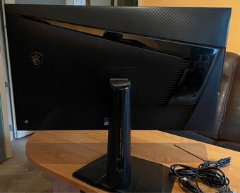 32" MSI Optix MPG321UR-QD s Quantum Dot/3 840 × 2 160/144Hz - 4