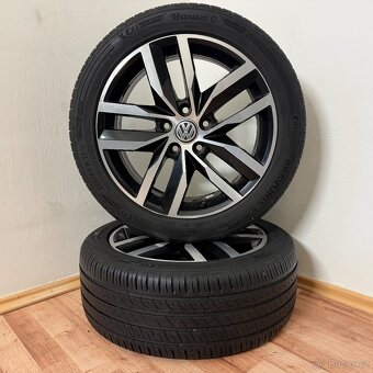 VW GOLF VII R 5x112 R17 ET49+LETNÍ 225/45R17 7mm - 4