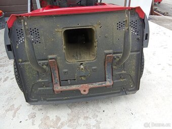 Provzdušňovač trávníku - 4