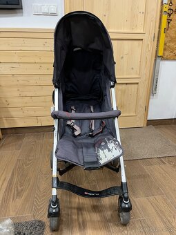 Daruji golfový kočárek - 4