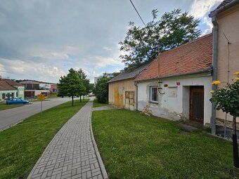 Prodej menšího RD v centru Miroslavi - 4
