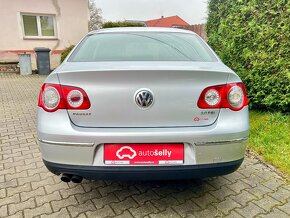 VOLKSWAGEN PASSAT 2,0 FSI COMFRTLINE / 2005 - 4