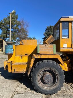 UNK 320 - 4