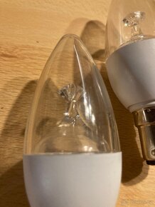 Ozdobné LED žárovky svíčky, patice b22 - 4