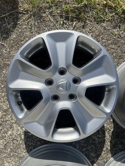 ALUDISKY DACIA DUSTER 16" 5X114,3 ET50 original - 4