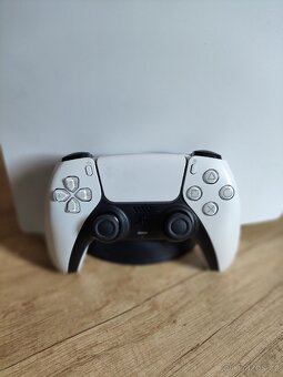 Prodám PS5,verze s mechanikou - 4