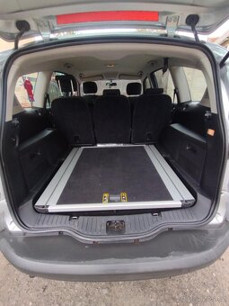 Ford S max - 4