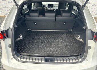 Prodám Lexus NX 300h - 4