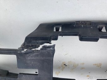 Držák zadního narazniku Audi A5 8W6 807385 - 4